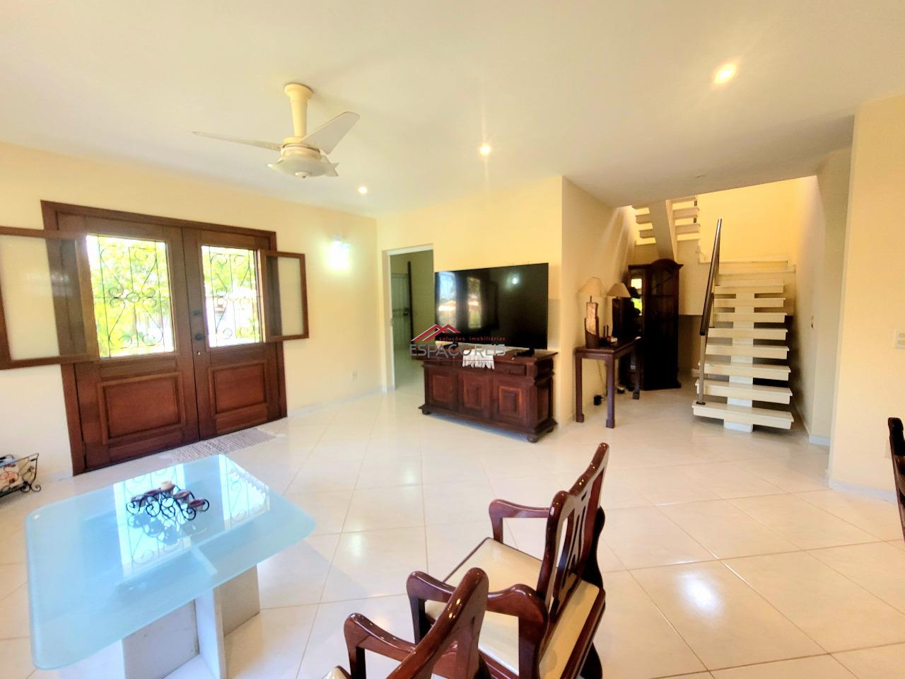 Casa de Condomínio à venda no Rasa: 