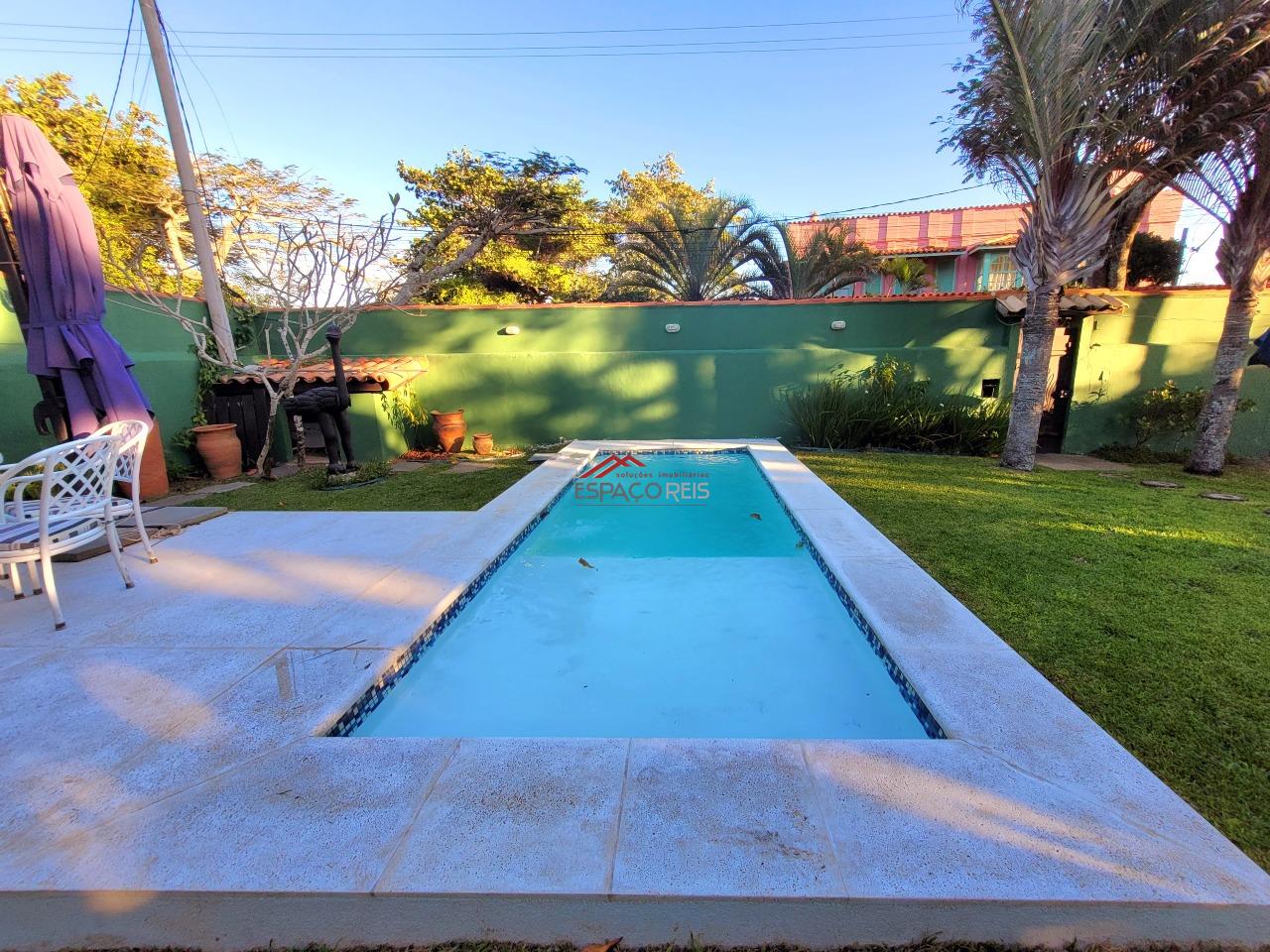 Casa à venda no Praia do Canto: 