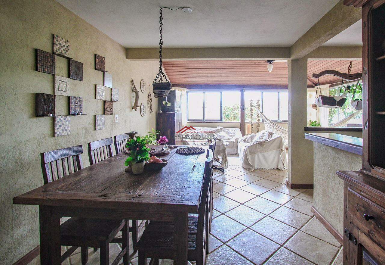 Casa de Condomínio à venda no Manguinhos: 