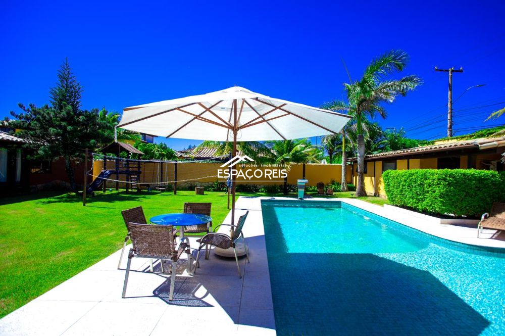 Casa de Condomínio à venda no Manguinhos: 