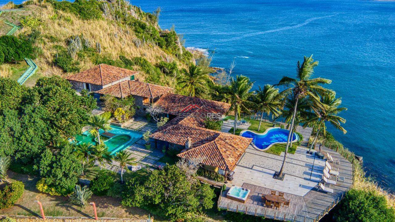Casa de Condomínio à venda no Ferradurinha: 