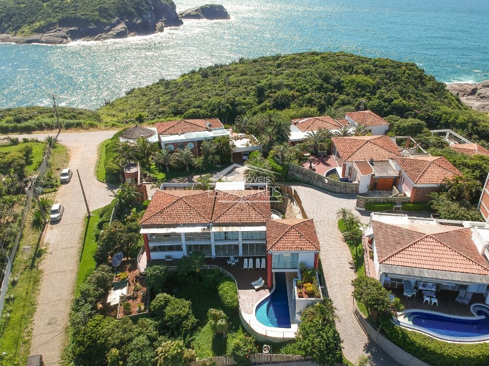 Casa à venda no Portal da Ferradura: 