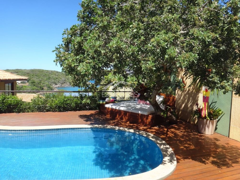 Casa de Condomínio à venda no Forno: 