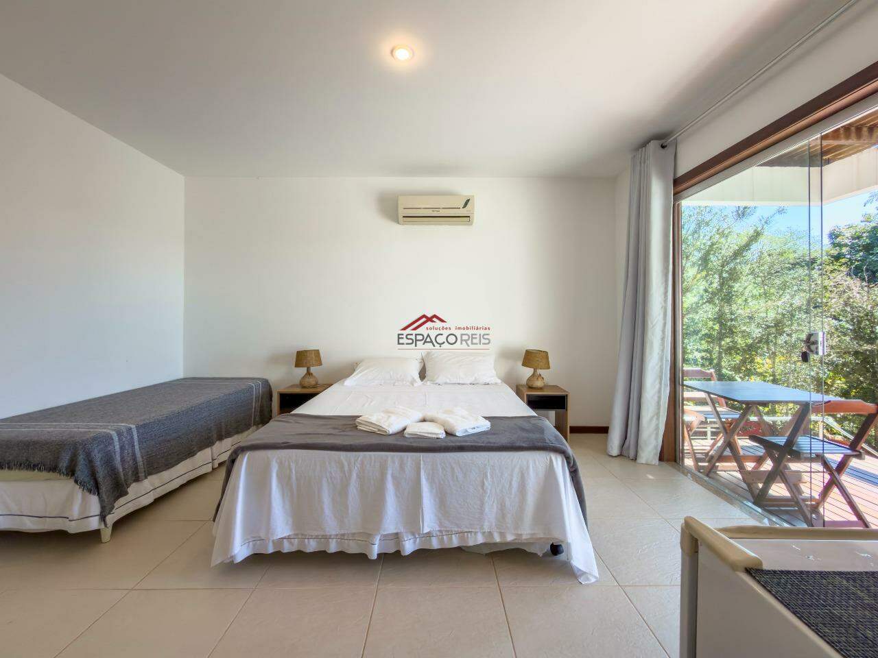 Casa à venda no Ferradura: 