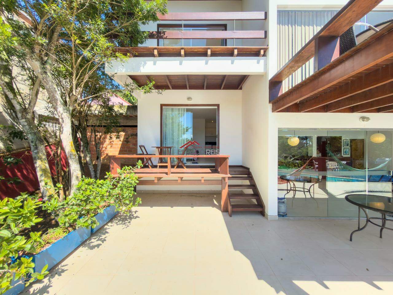 Casa à venda no Ferradura: 
