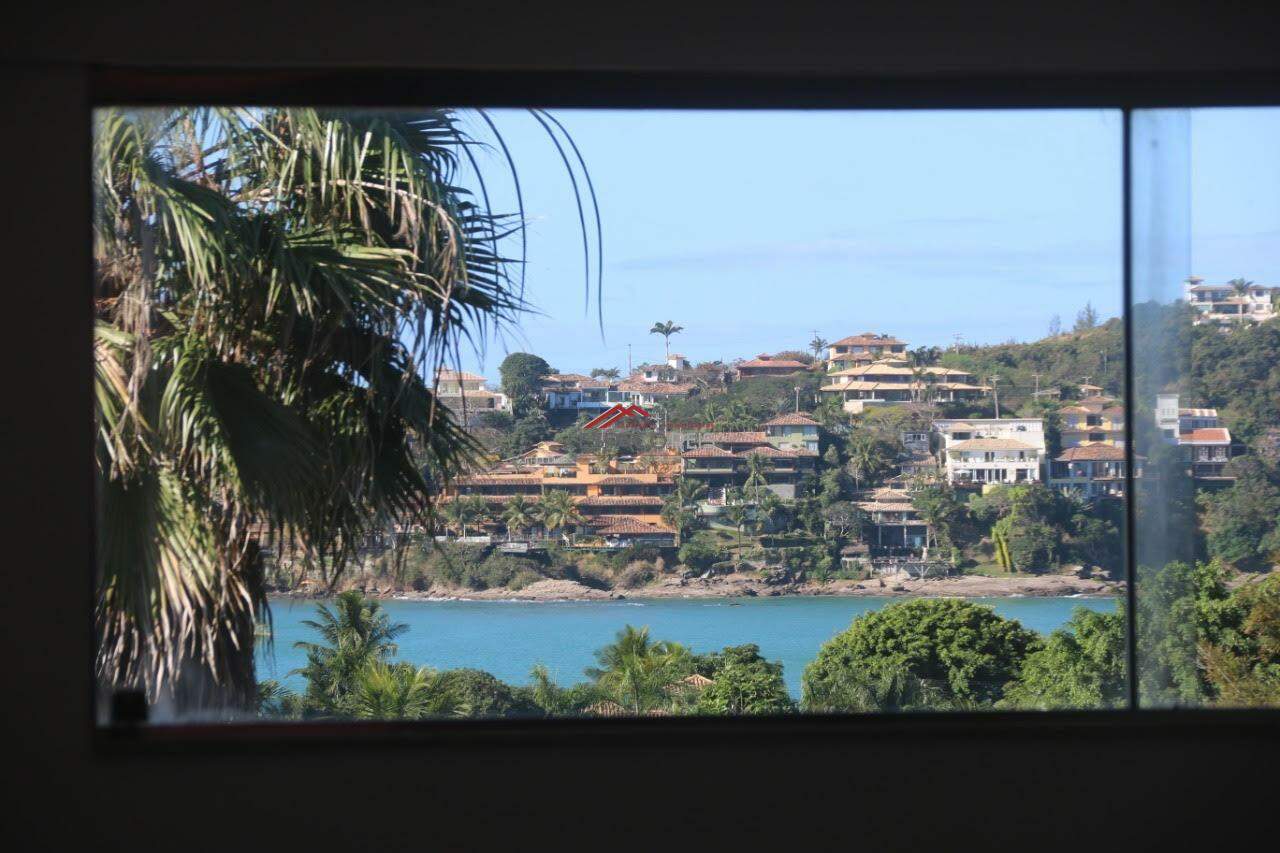 Casa à venda no Ferradura: 