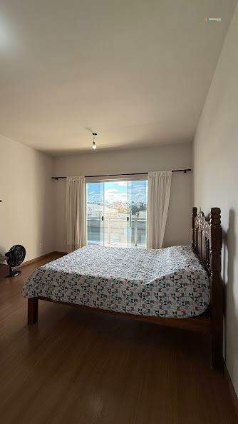 Casa, 3 quartos, 242 m² - Foto 11