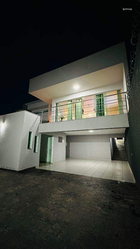 Casa, 3 quartos, 297 m² - Foto 3