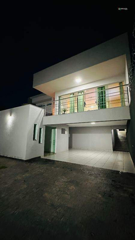 Casa, 3 quartos, 297 m² - Foto 1