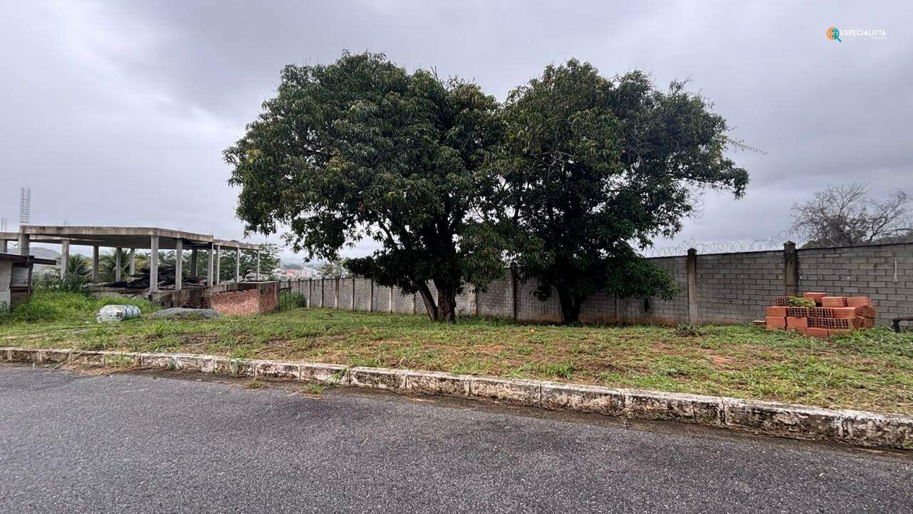 Terreno, 646 m² - Foto 1