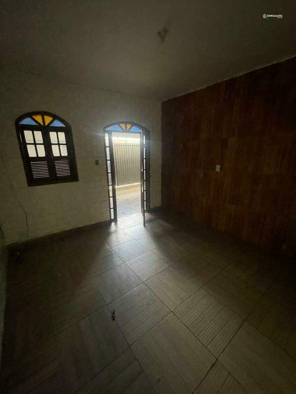 Casa, 5 quartos, 299 m² - Foto 2