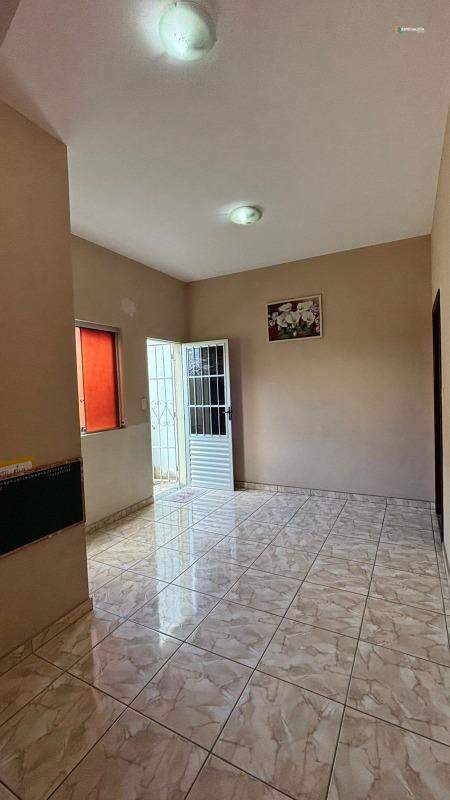 Casa, 2 quartos, 67 m² - Foto 1