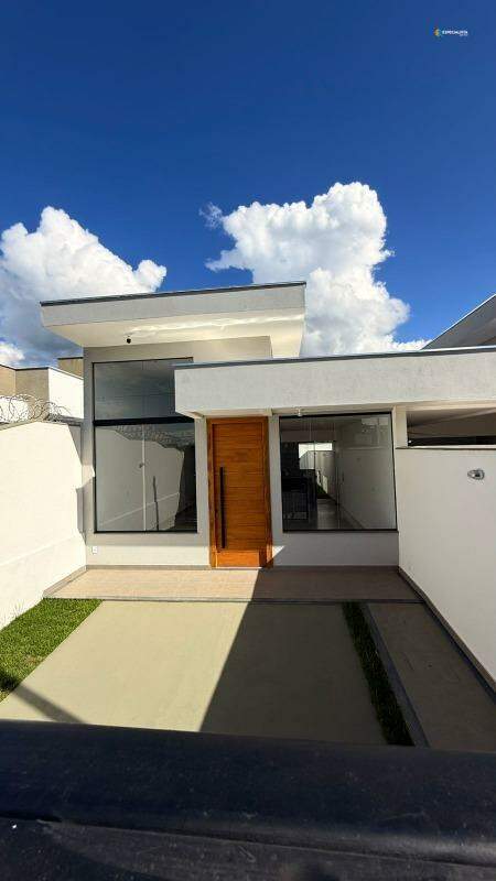Casa, 3 quartos, 107 m² - Foto 1