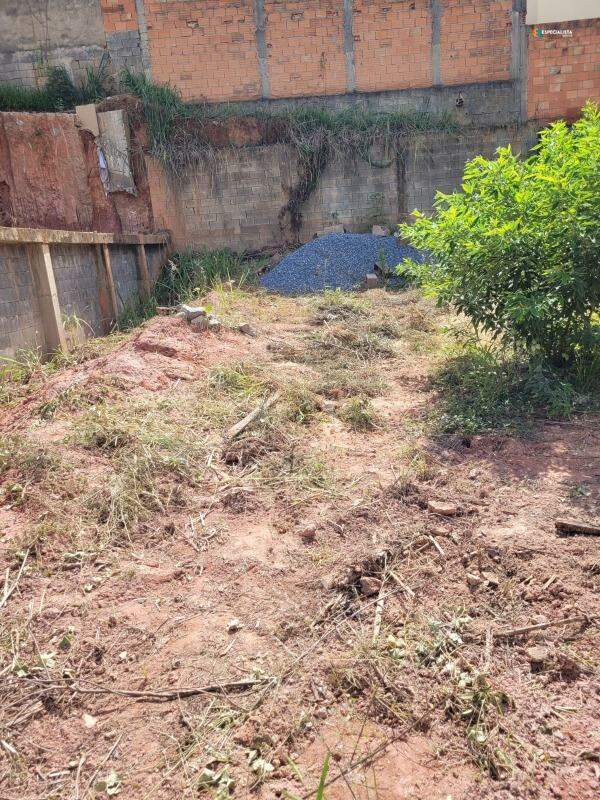 Terreno, 200 m² - Foto 1