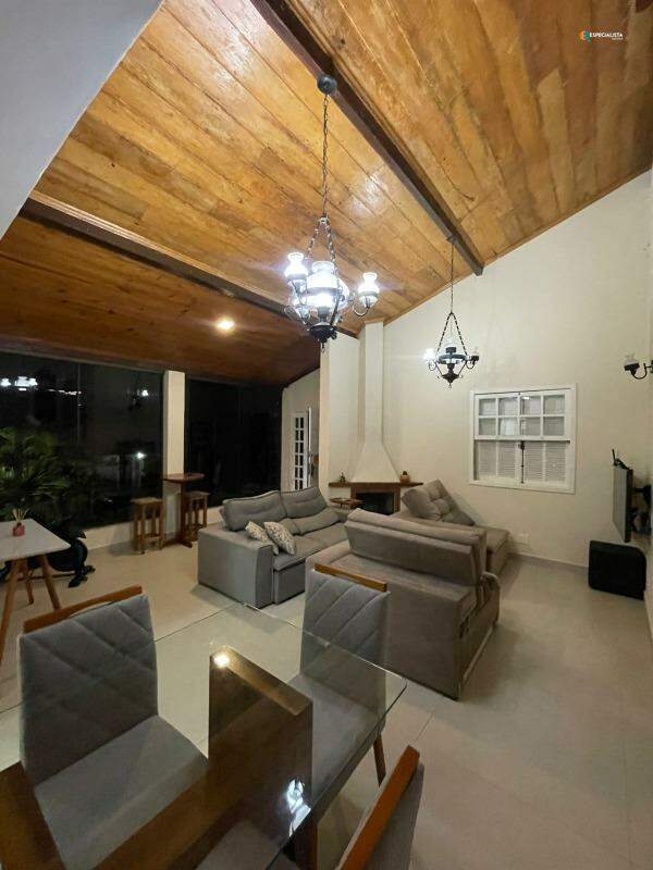 Casa de Condomínio, 4 quartos - Foto 1