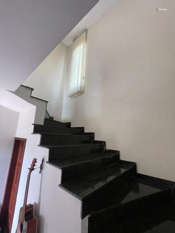 Casa, 3 quartos, 216 m² - Foto 12