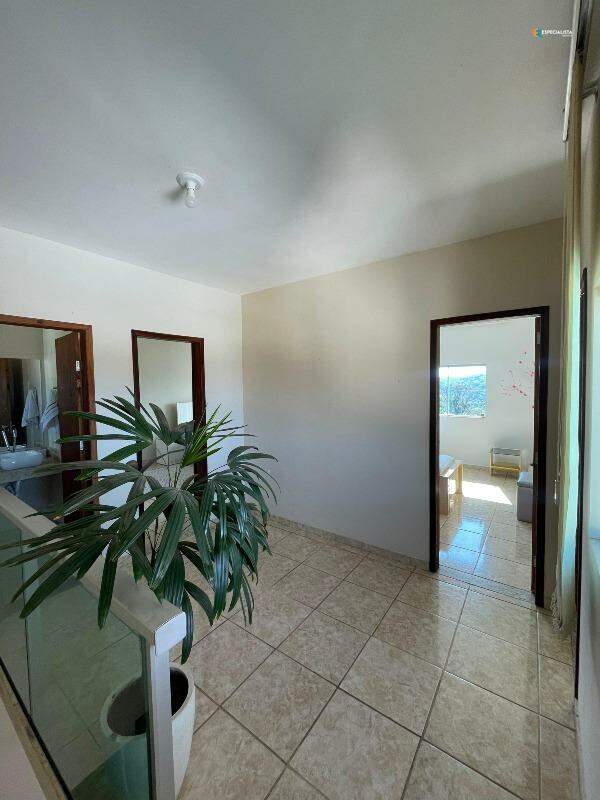 Casa, 3 quartos, 216 m² - Foto 14