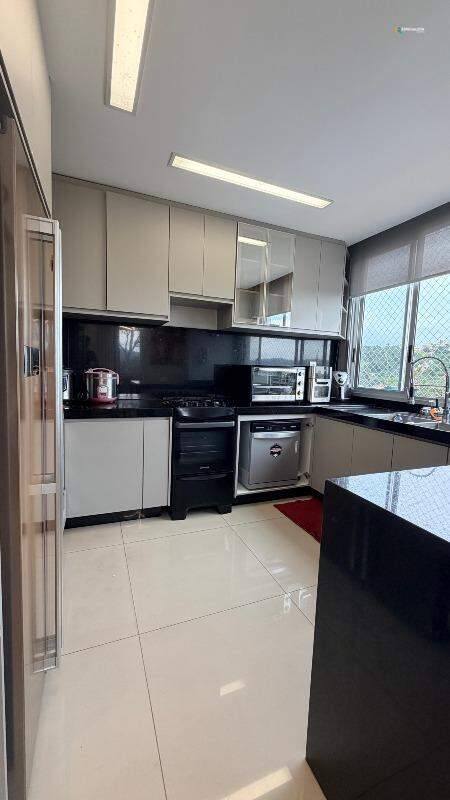 Casa, 3 quartos, 210 m² - Foto 7