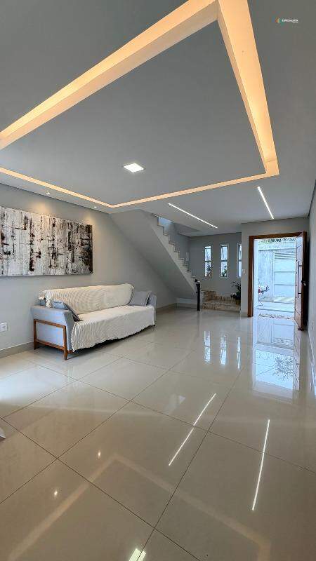 Casa, 3 quartos, 210 m² - Foto 8