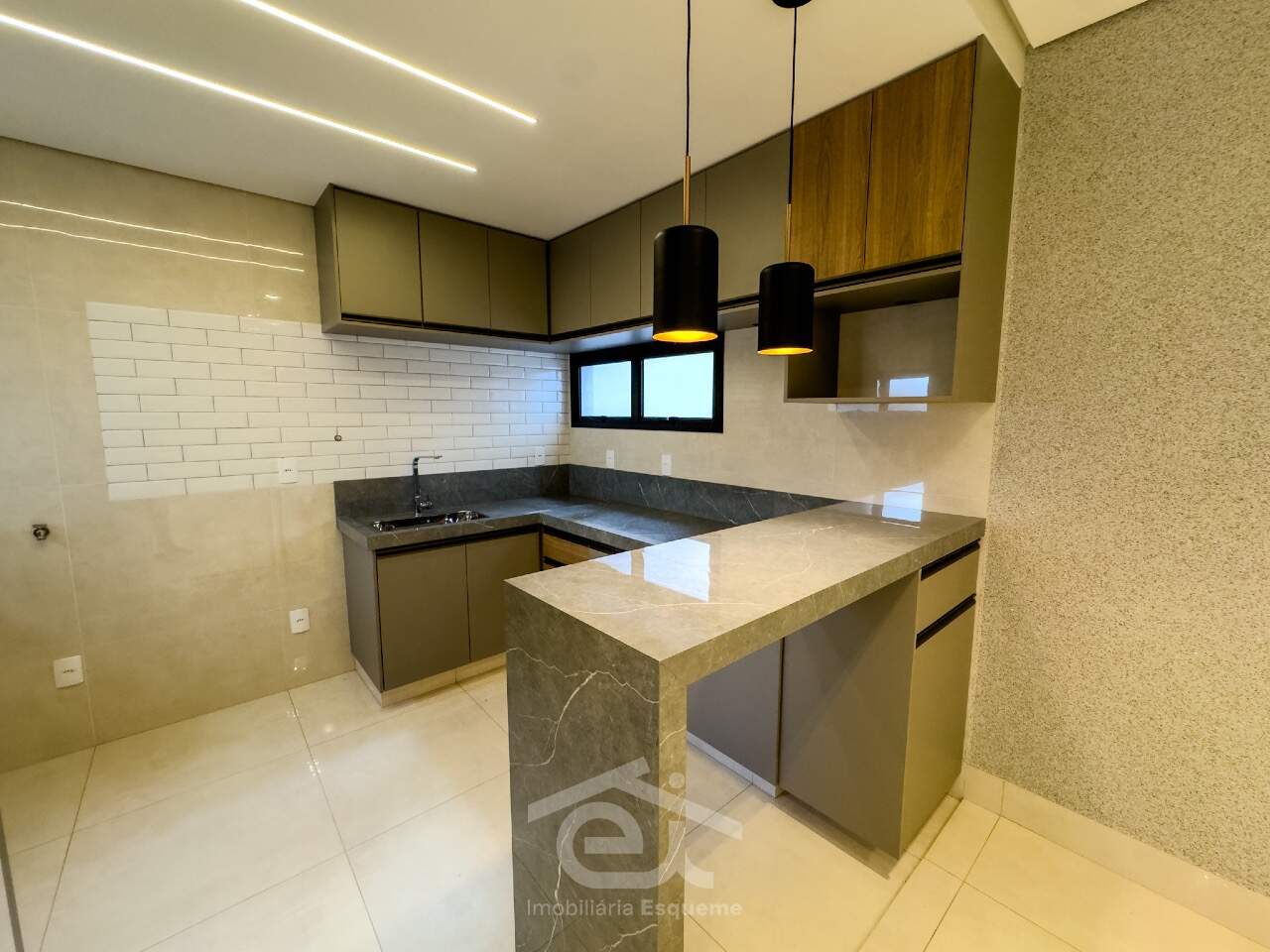 Apartamento à venda, 3 quartos, 1 suíte, 1 vaga, Santa Maria - Uberaba/MG