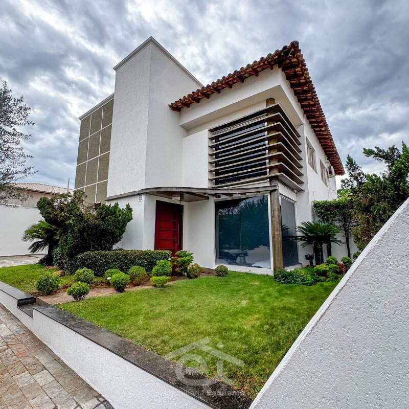 Casa Condominio à venda, 4 quartos, 4 suítes, 4 vagas, Residencial Budeus - Uberaba/MG