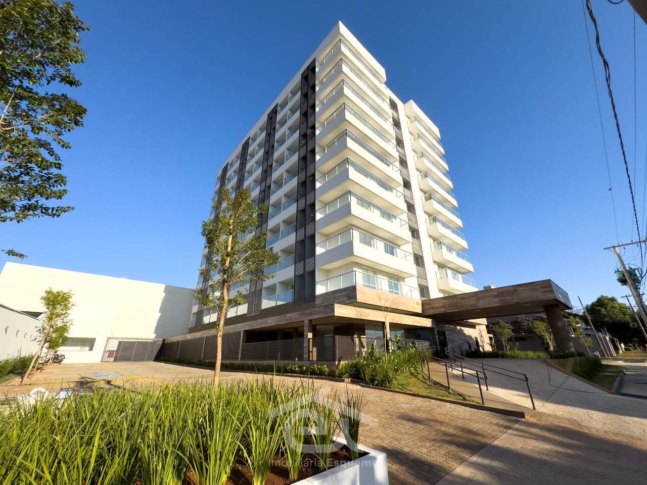 Sala ou Loja para aluguel no Santa Maria: 