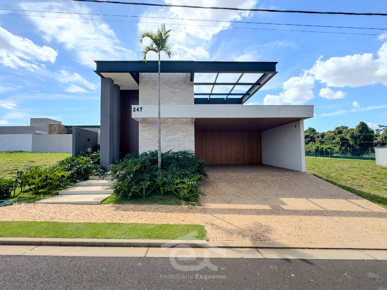 Casa Condominio à venda no Damha III - Res. Uberaba: 