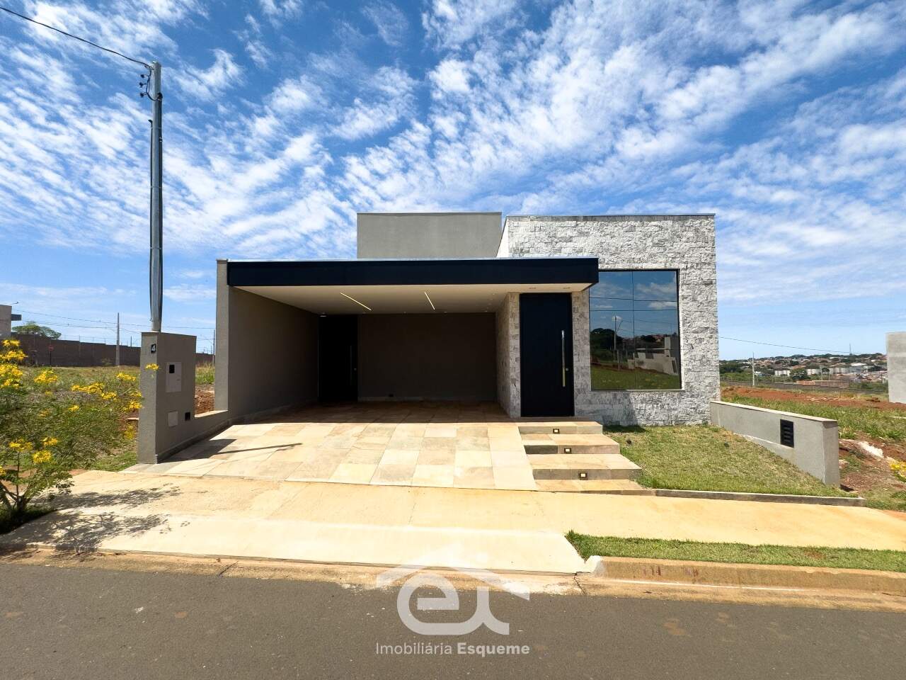 Casa Condominio para aluguel, 3 quartos, 1 suíte, 2 vagas, Parque dos Buritis - Uberaba/MG