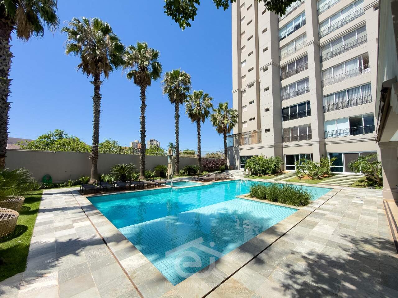 Apartamento à venda, 3 suítes, 2 vagas, 149m², Residencial Parque dos Buritis, piscina, Mercês - Uberaba/MG