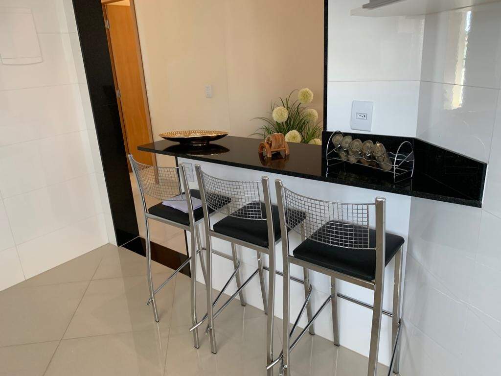 Apartamento à venda com 3 quartos, 118m² - Foto 13