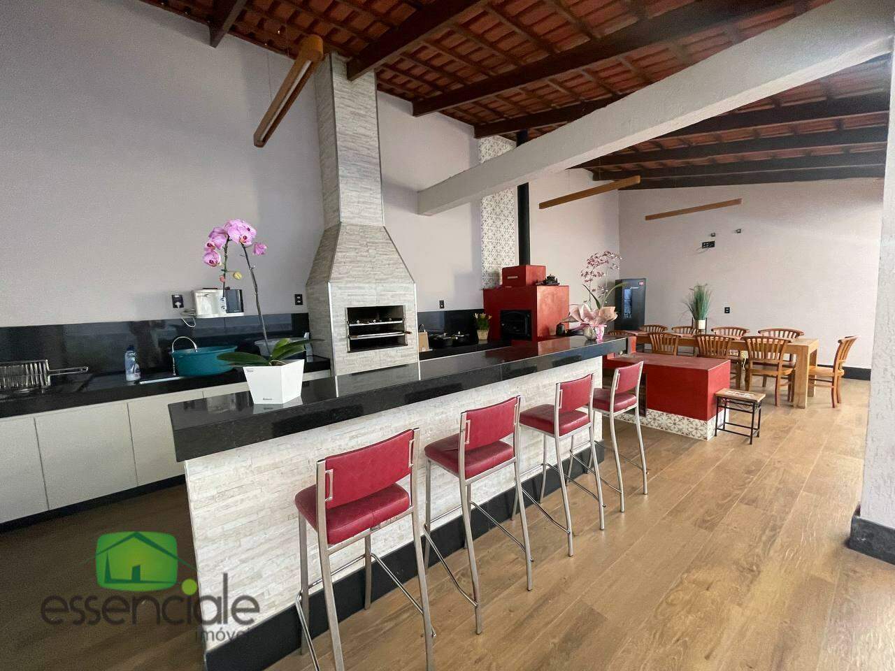 Casa à venda com 3 quartos, 240m² - Foto 13