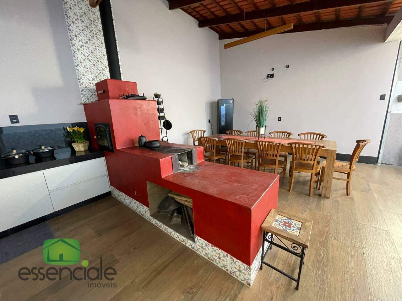 Casa à venda com 3 quartos, 240m² - Foto 25