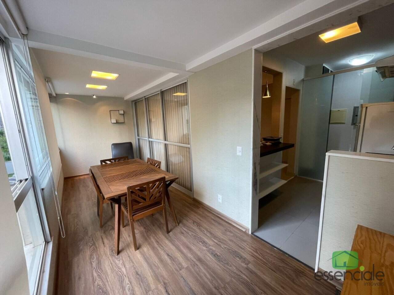 Apartamento para alugar com 2 quartos, 74m² - Foto 9