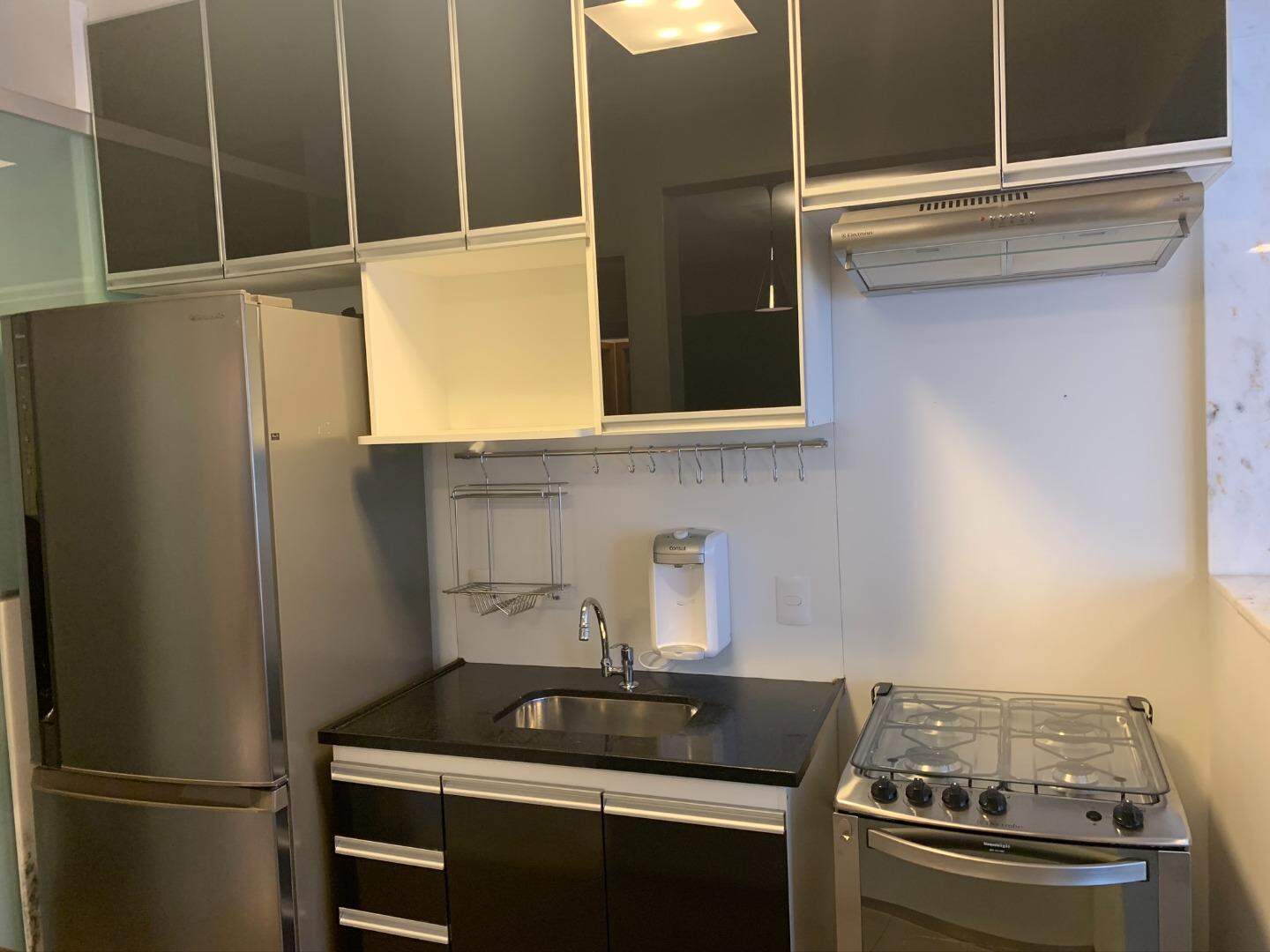 Apartamento para alugar com 2 quartos, 74m² - Foto 4