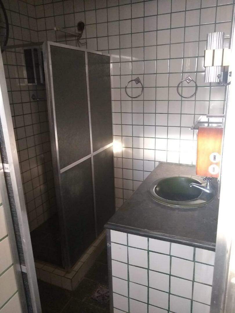 Chácara à venda com 3 quartos, 250m² - Foto 5