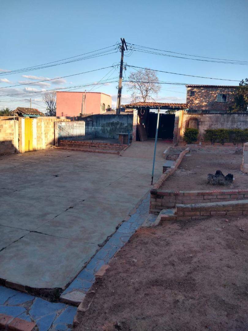 Chácara à venda com 3 quartos, 250m² - Foto 15