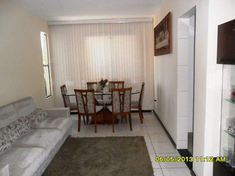 Apartamento à venda com 3 quartos, 85m² - Foto 2