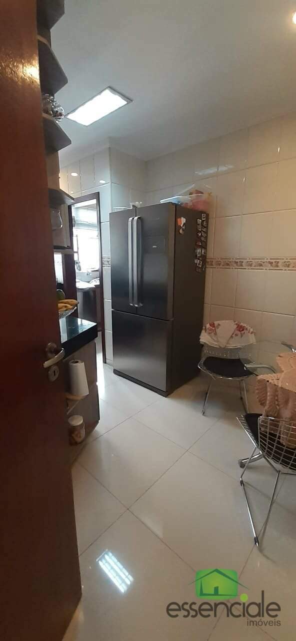 Apartamento à venda com 4 quartos, 107m² - Foto 6