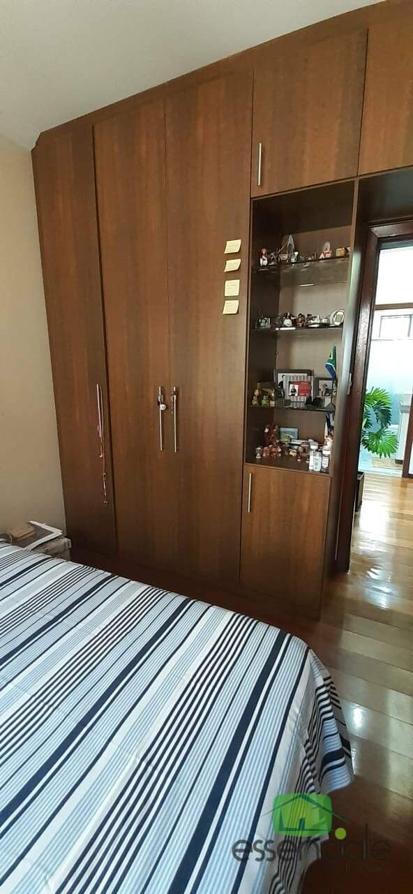 Apartamento à venda com 4 quartos, 107m² - Foto 8