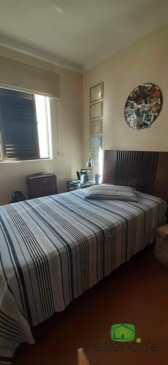 Apartamento à venda com 4 quartos, 107m² - Foto 9