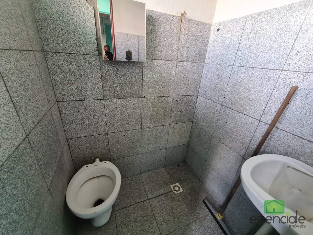 Casa à venda com 2 quartos, 360m² - Foto 19