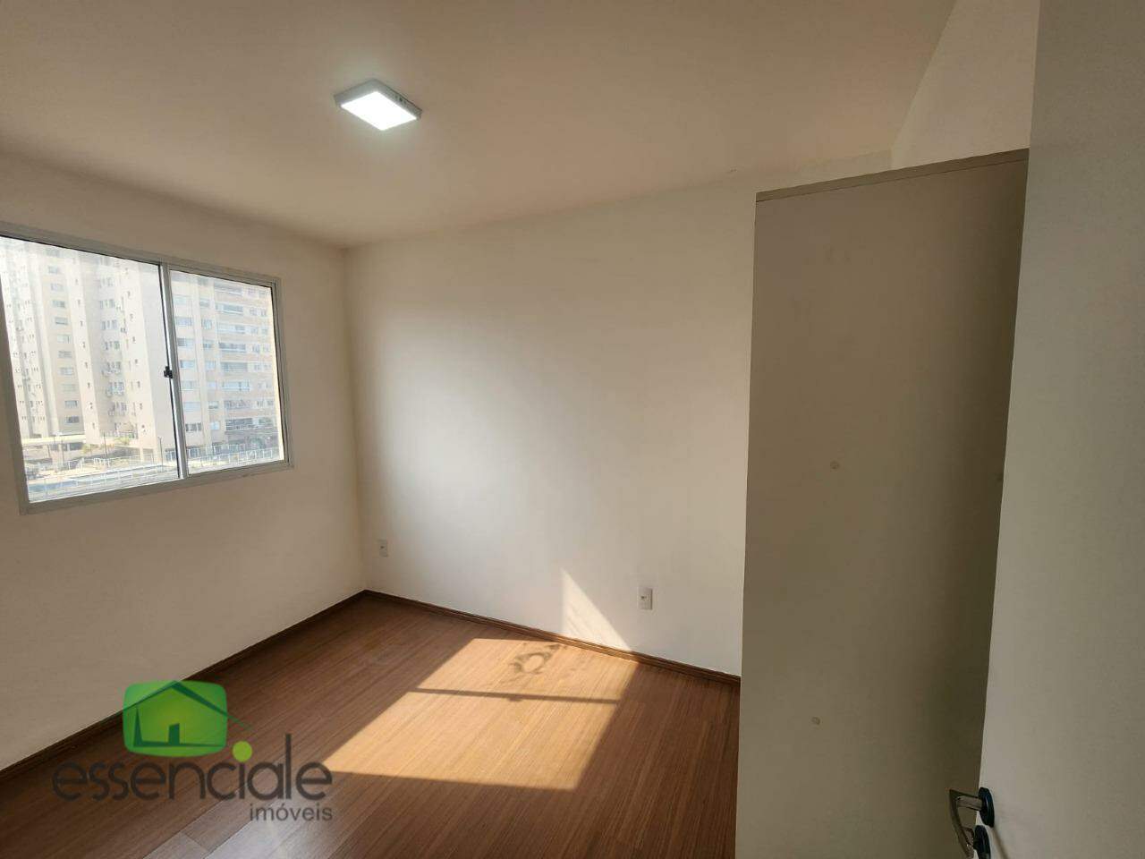 Apartamento para alugar com 2 quartos, 47m² - Foto 11