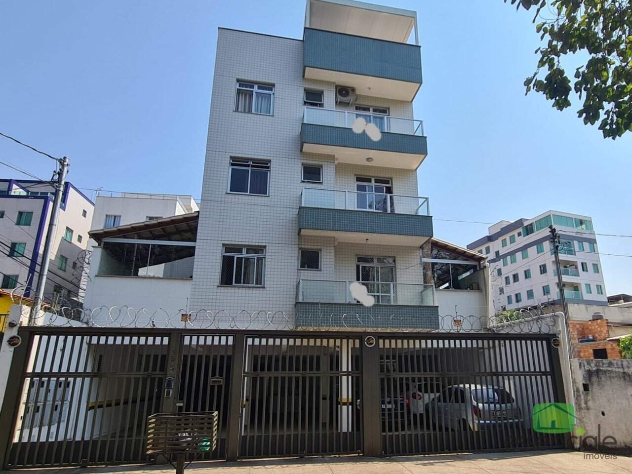 Cobertura à venda com 3 quartos, 125m² - Foto 1