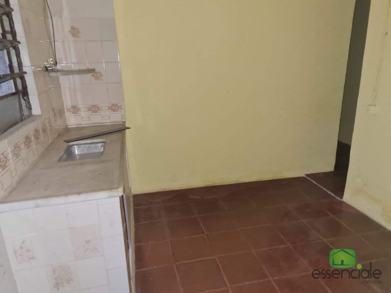 Casa à venda com 4 quartos, 220m² - Foto 5