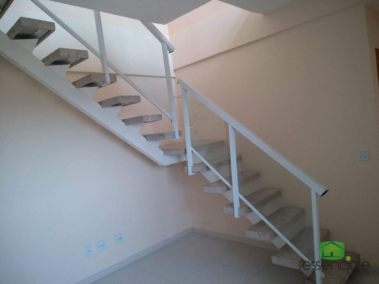 Cobertura à venda com 4 quartos, 150m² - Foto 5