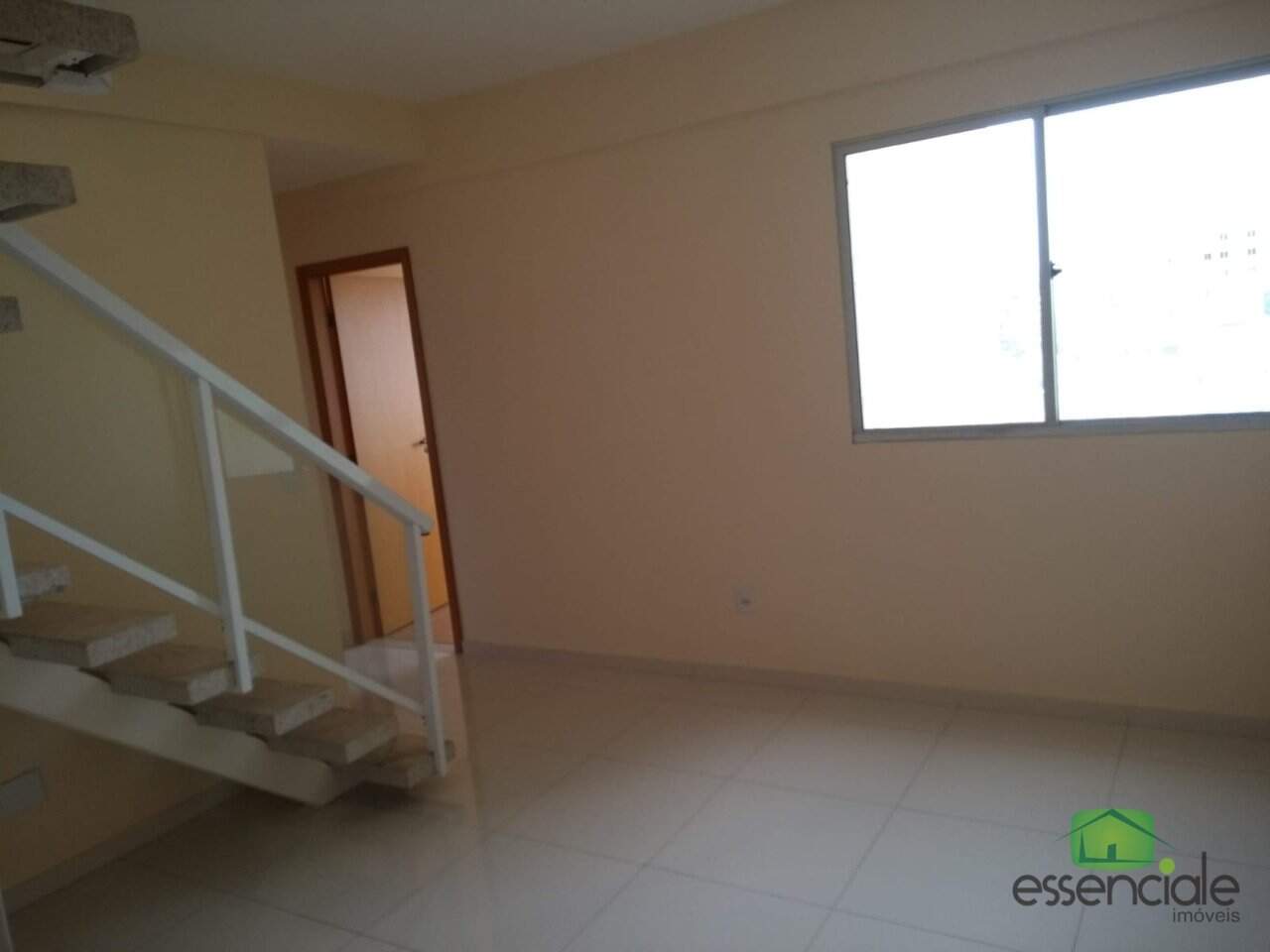 Cobertura à venda com 4 quartos, 150m² - Foto 3