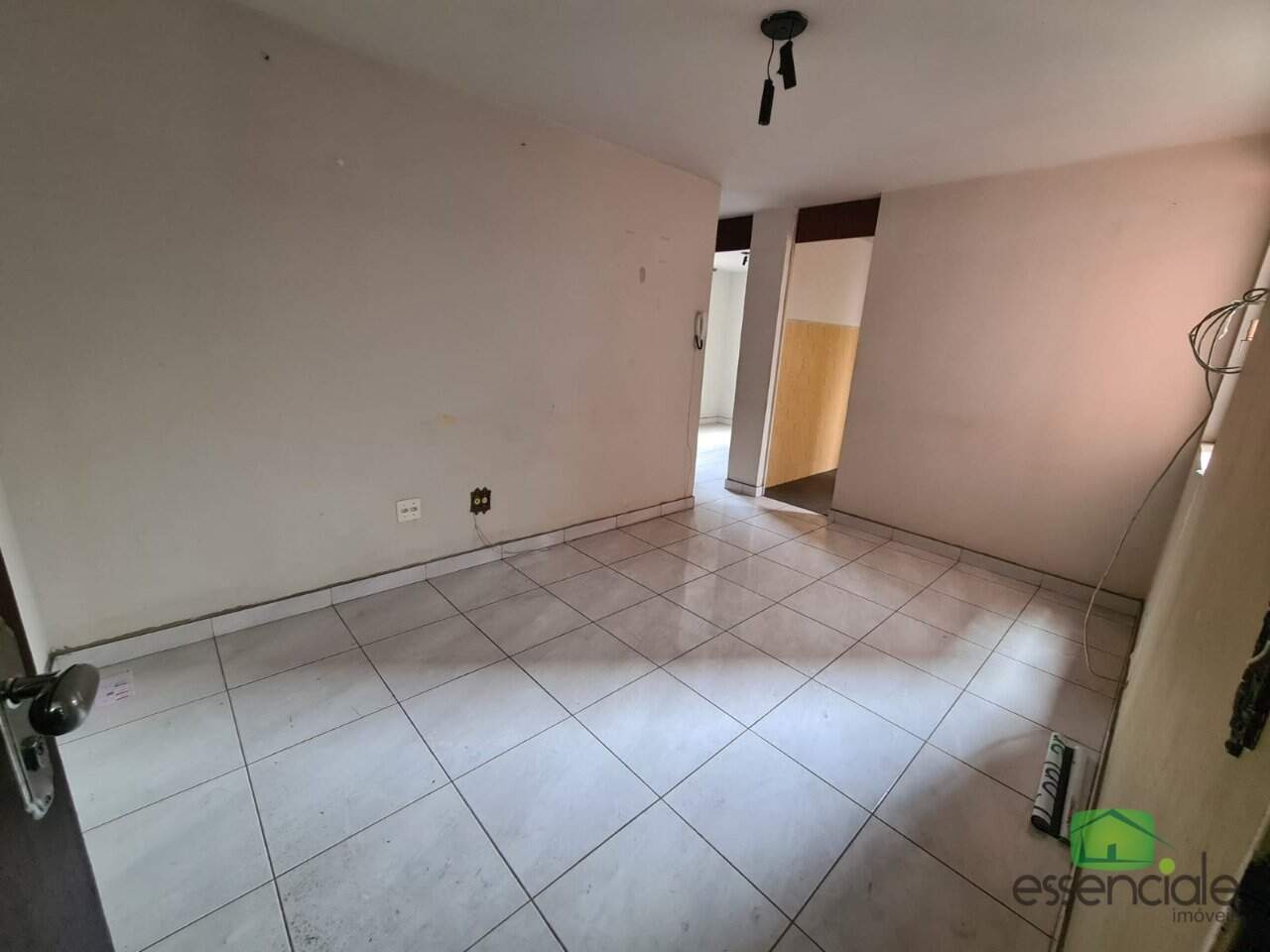 Apartamento à venda com 2 quartos, 45m² - Foto 4