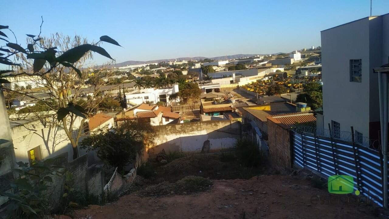 Terreno à venda, 360m² - Foto 4