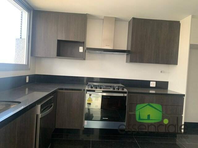 Apartamento à venda com 4 quartos, 208m² - Foto 8