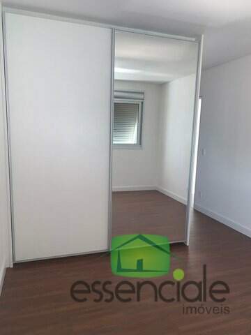 Apartamento à venda com 4 quartos, 208m² - Foto 7